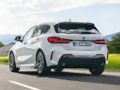 Гра BMW 128TI 2021 слайд онлайн