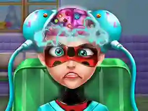 Dotted Girl Brain Doctor — безкоштовна онлайн гра