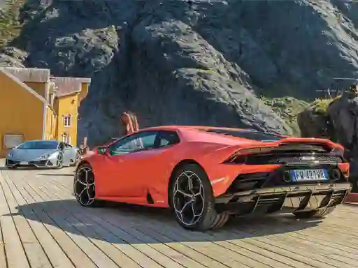 Huracan Evo Puzzle — безкоштовна онлайн гра