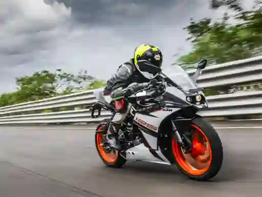 RC 125 Action — безкоштовна онлайн гра