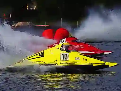 Motor Racing Boat — безкоштовна онлайн гра