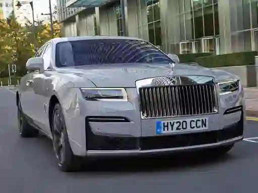 Rolls-Roycs Ghost Slide — безкоштовна онлайн гра