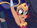 Гра Дівчата DC Super Hero: Супер пізно  онлайн