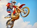 Гра Божевільний непорушний трюк Bmm Racing Bike Racing Stunt  онлайн