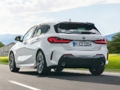 Гра BMW 128TI 2021 слайд онлайн